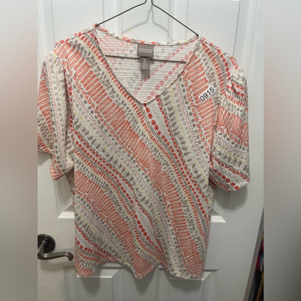 Chico’s blouse shortsleeve pullover med